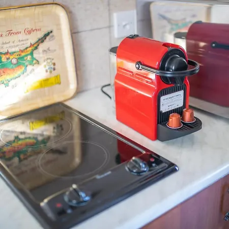 Iosiphis Stonebuilt House 컨트리하우스 *