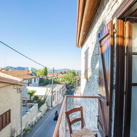 Iosiphis Stonebuilt House