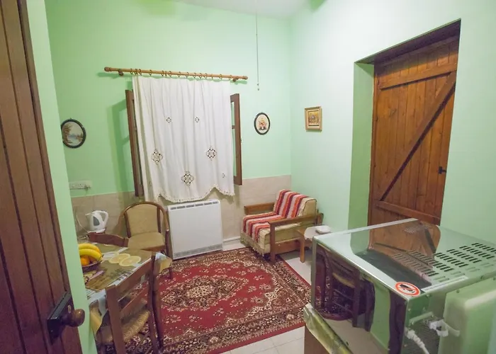 Iosiphis Stonebuilt House Country house *