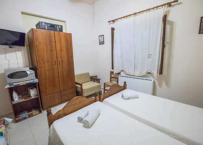 Country house Iosiphis Stonebuilt House *