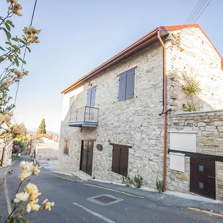 Iosiphis Stonebuilt House Hétvégi ház *