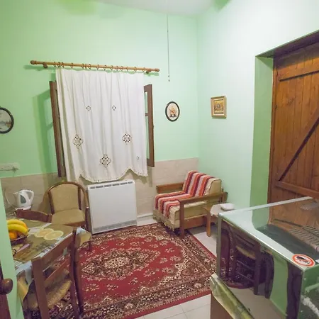 艾奥斯费斯石头度假屋 乡村民宿 *