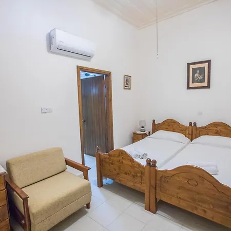 艾奥斯费斯石头度假屋 乡村民宿 *