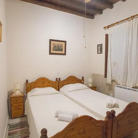 艾奥斯费斯石头度假屋 乡村民宿