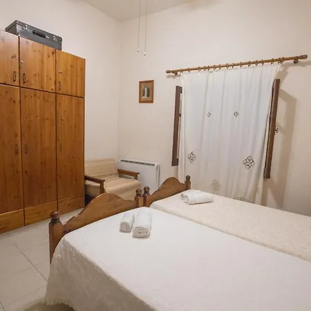 艾奥斯费斯石头度假屋 乡村民宿 班诺卢弗卡拉