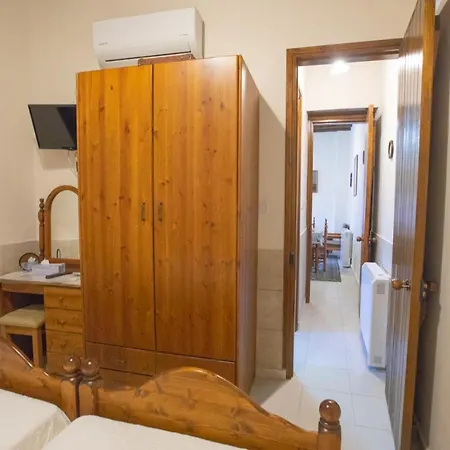 艾奥斯费斯石头度假屋 乡村民宿 *