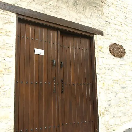 Iosiphis Stonebuilt House Venkovský dům *