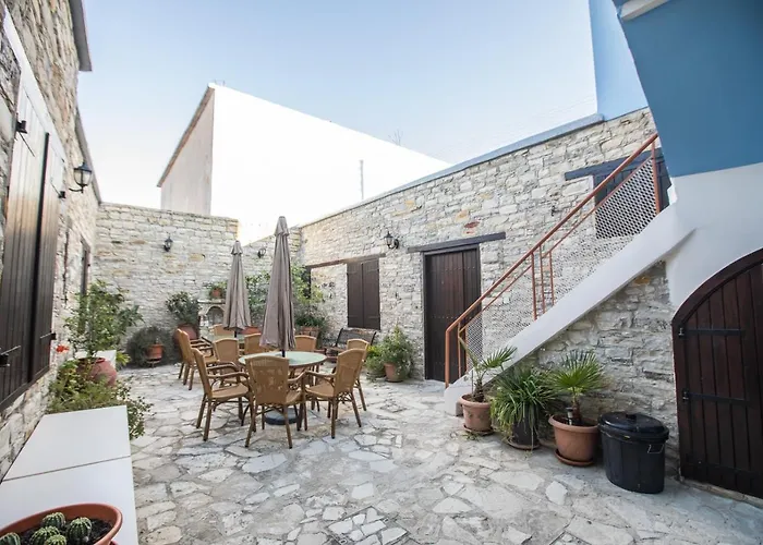 Iosiphis Stonebuilt House Venkovský dům *