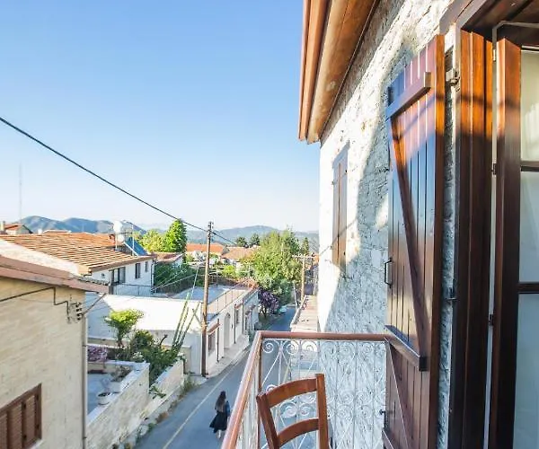 Iosiphis Stonebuilt House