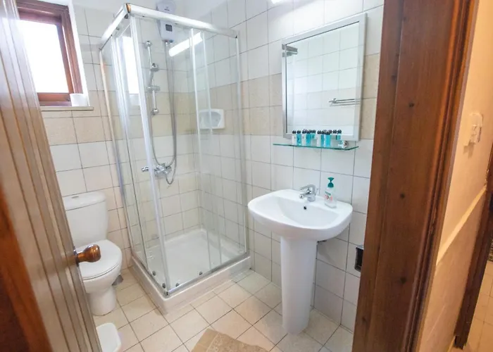 Iosiphis Stonebuilt House