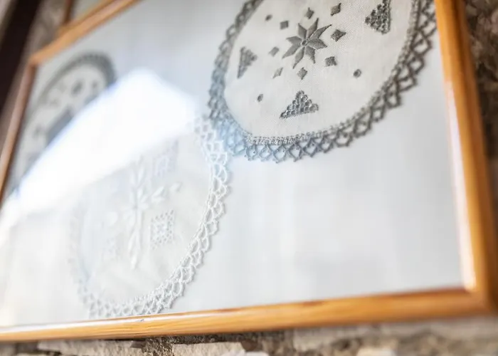 Iosiphis Stonebuilt House *